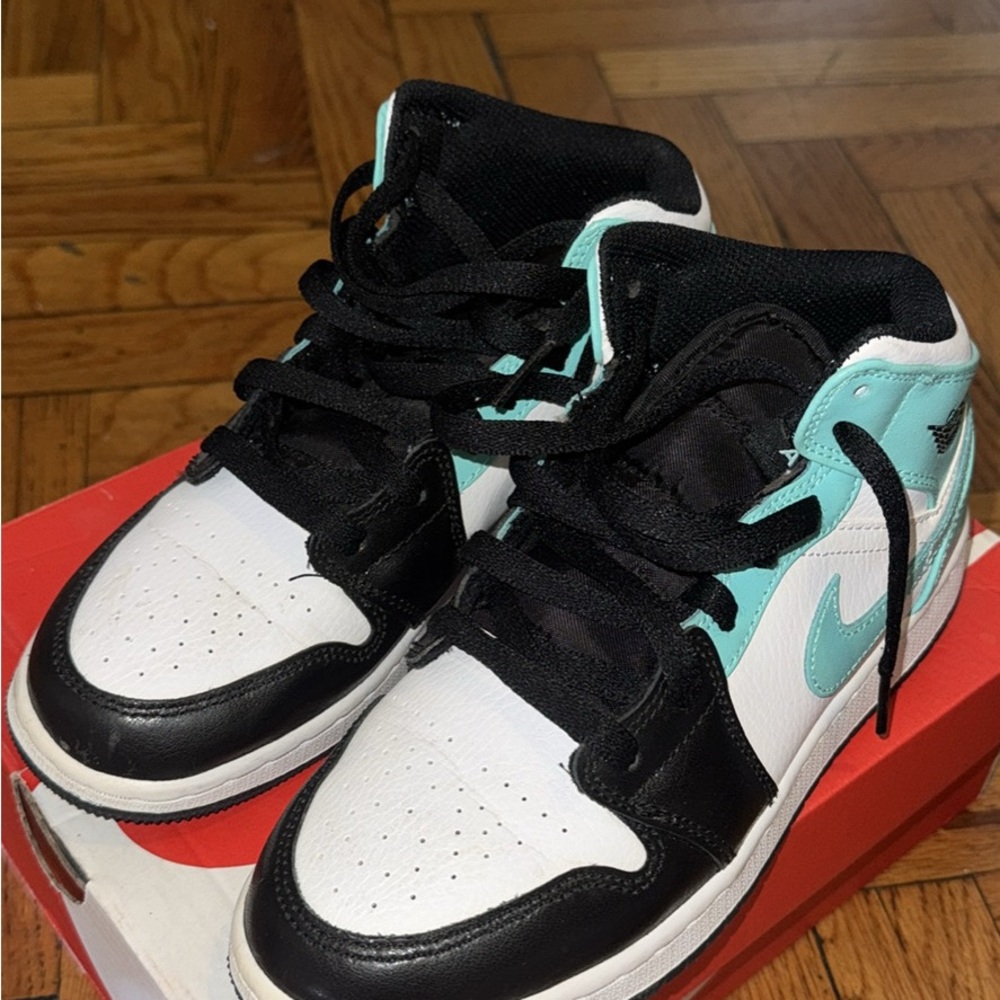 Air Jordan Kids Black and Teal Sneakers